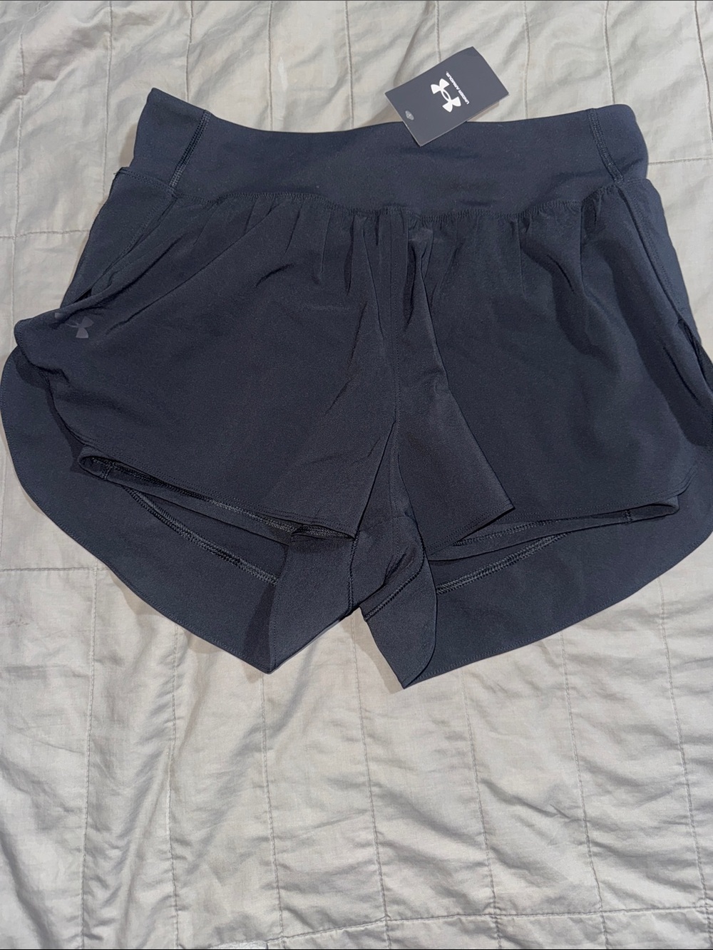 NWT Women Under Armour UA Vanish 2-in-1 Shorts